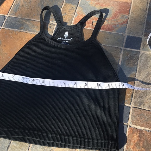 #1049 NWT Free People Movement Happiness Tank - Picture 9 of 13